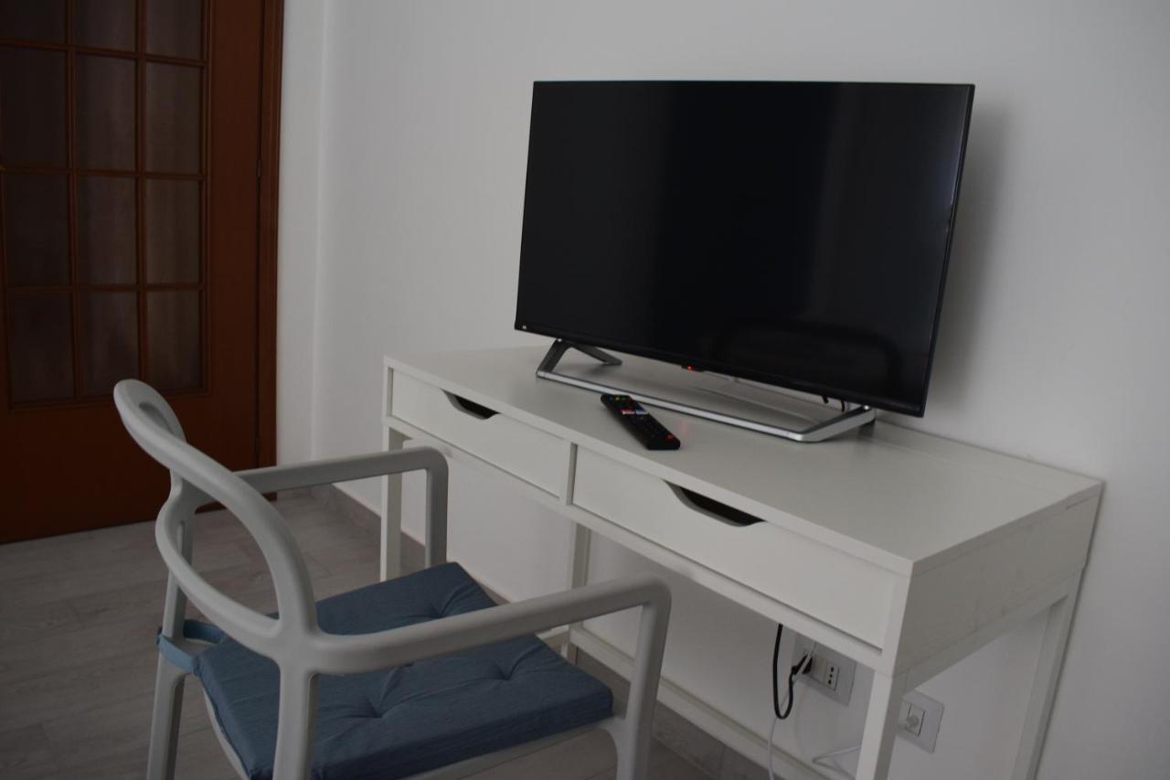 L'Arche Comfort&Relax - Gambara Square Di Via Palma Milan Exterior photo