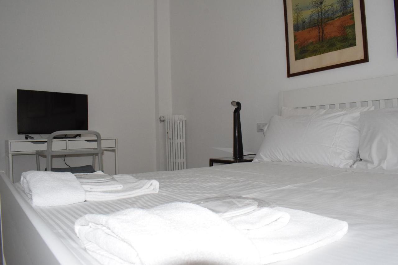 L'Arche Comfort&Relax - Gambara Square Di Via Palma Milan Exterior photo